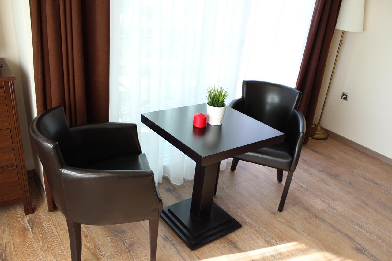 Emma Apartments Bitola Esterno foto