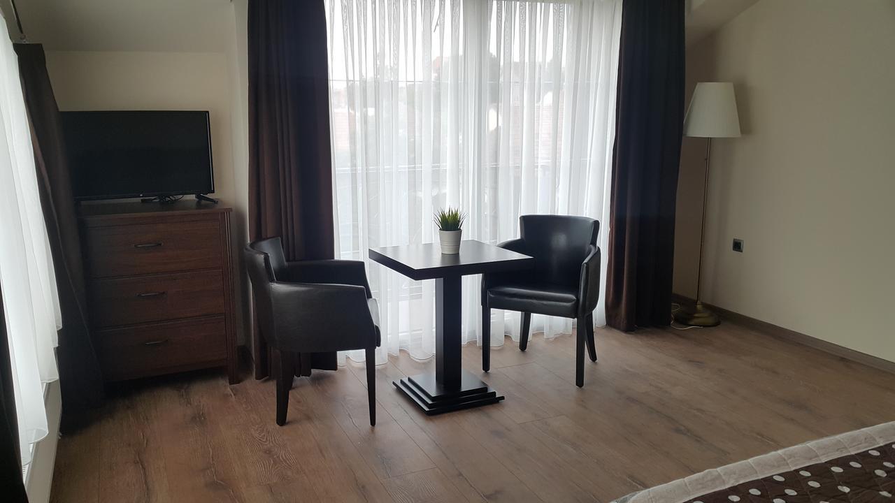 Emma Apartments Bitola Esterno foto