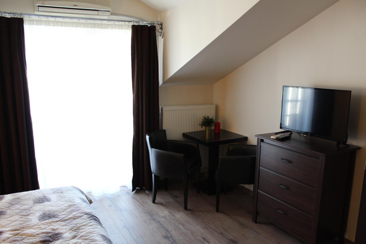 Emma Apartments Bitola Esterno foto